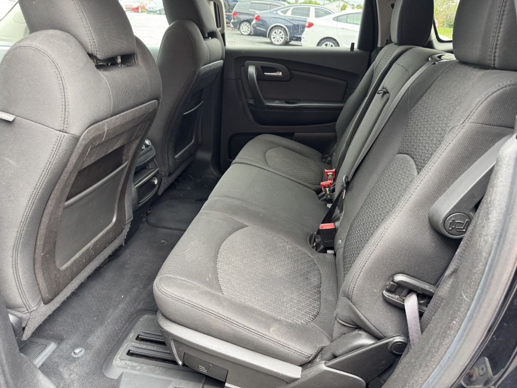 2011 Chevrolet Traverse Image 6