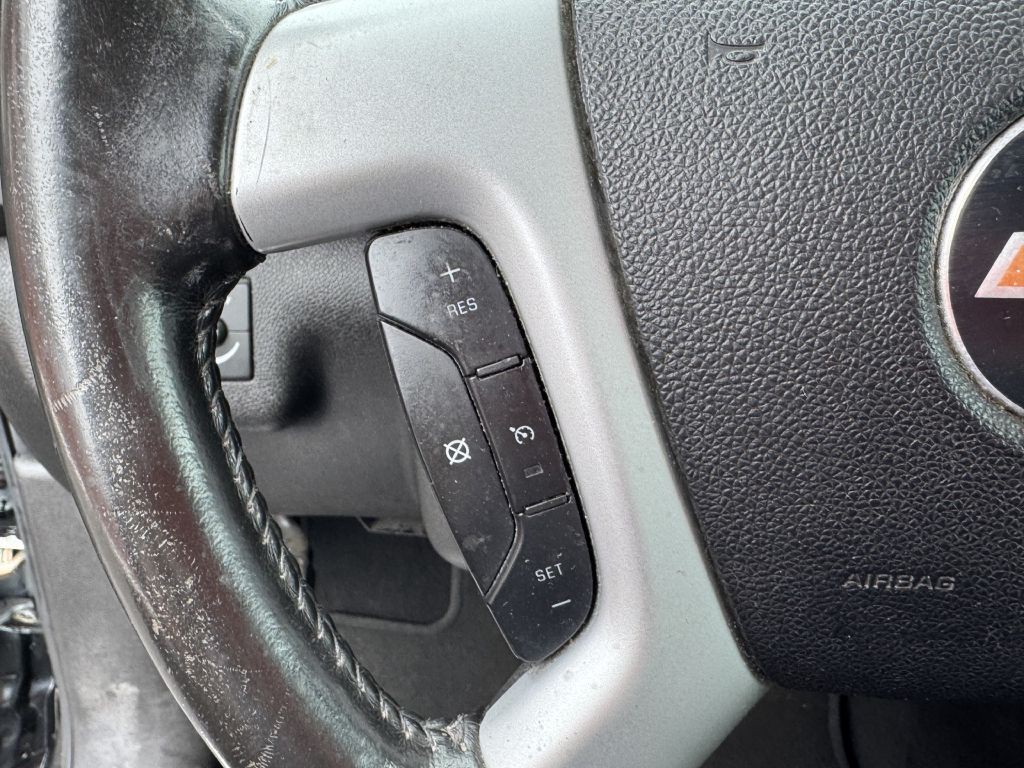 2011 Chevrolet Traverse Image 14