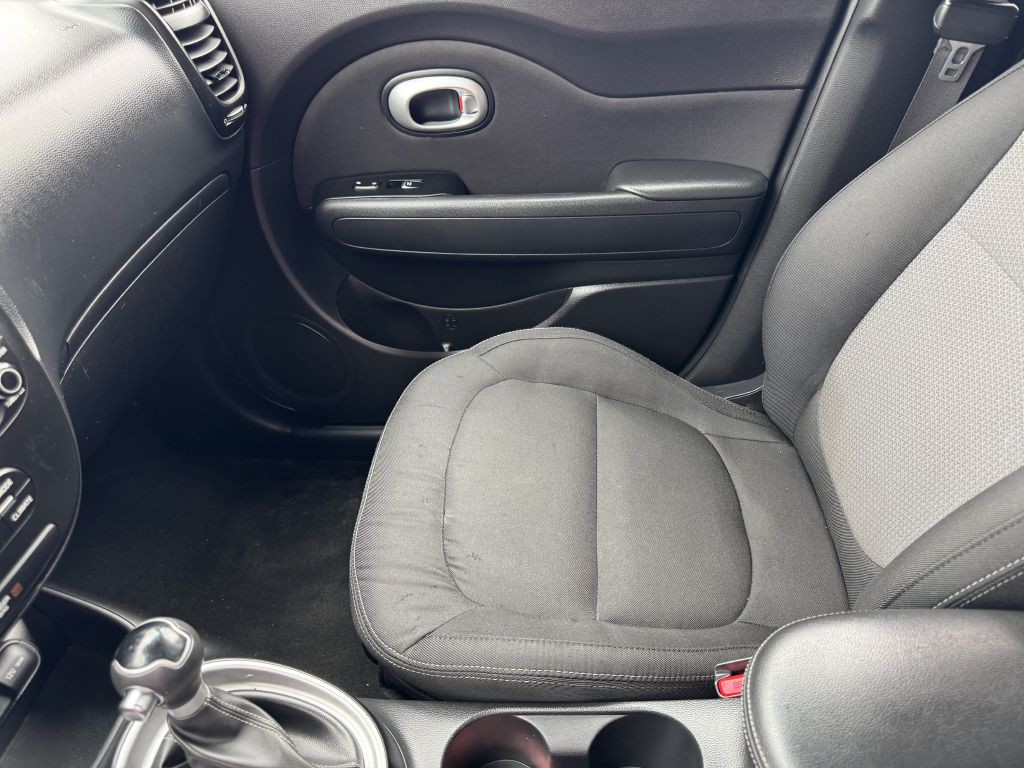 2018 Kia Soul Image 12