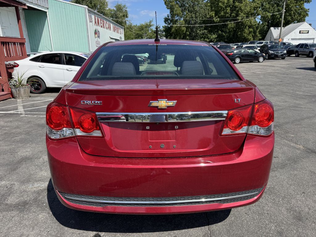 2014 Chevrolet Cruze Image 4