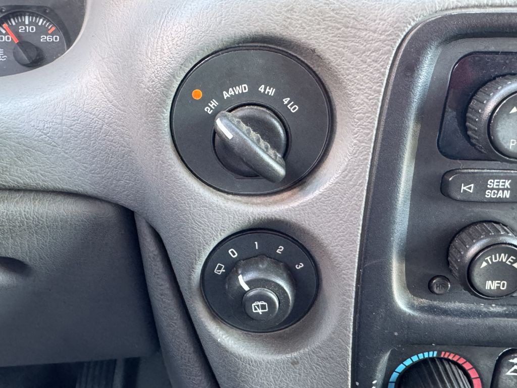 2005 Chevrolet Trailblazer Image 16