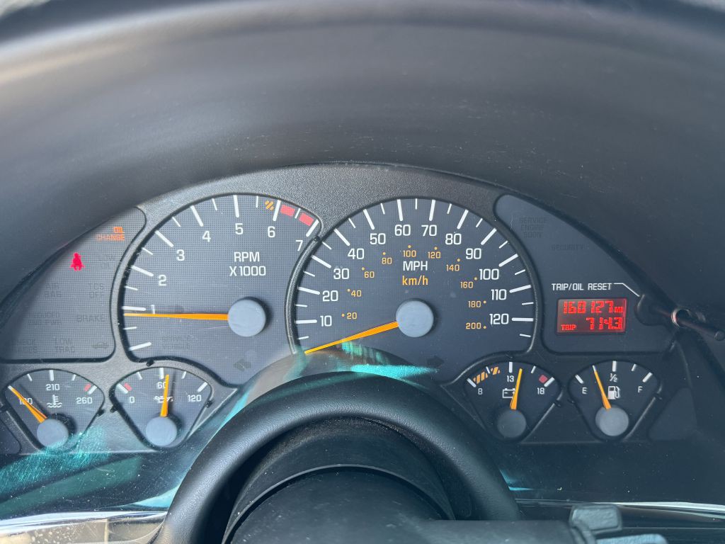 2000 Pontiac Firebird Image 12