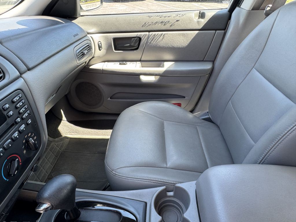2003 Ford Taurus Image 11