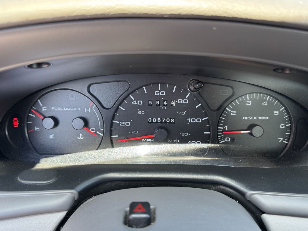 2003 Ford Taurus Image 12