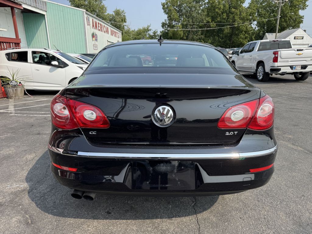 2010 Volkswagen CC Image 4