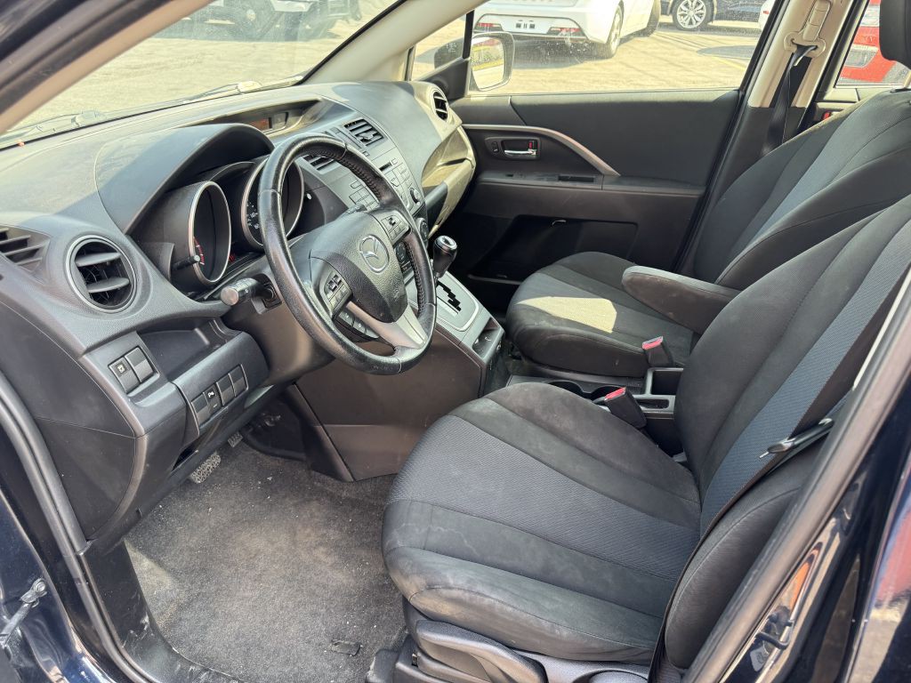 2015 Mazda Mazda5 Image 11