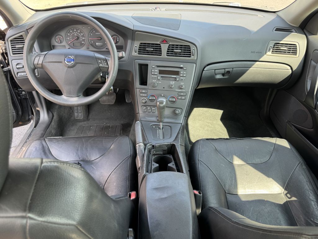 2002 Volvo S60 Image 7
