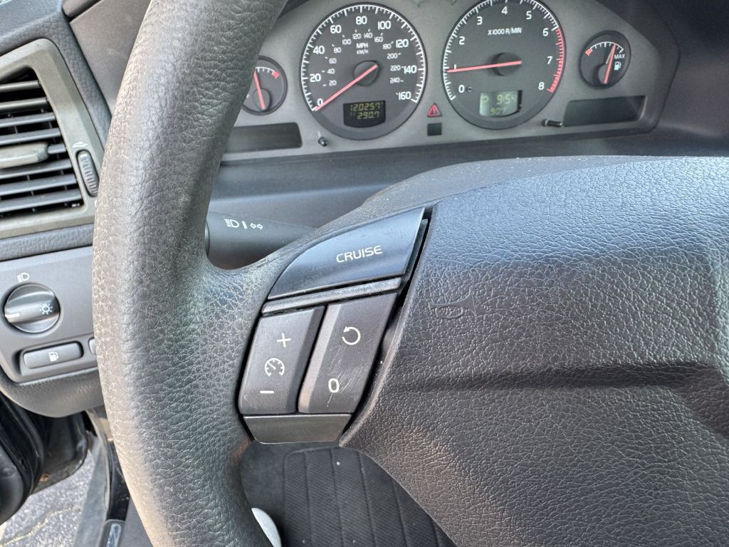 2002 Volvo S60 Image 15