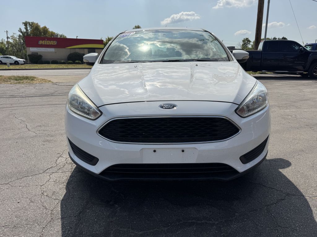 2017 Ford Focus Image 1