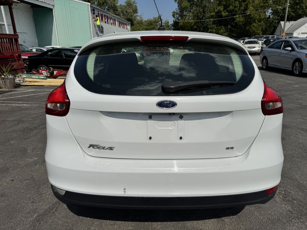 2017 Ford Focus Image 4
