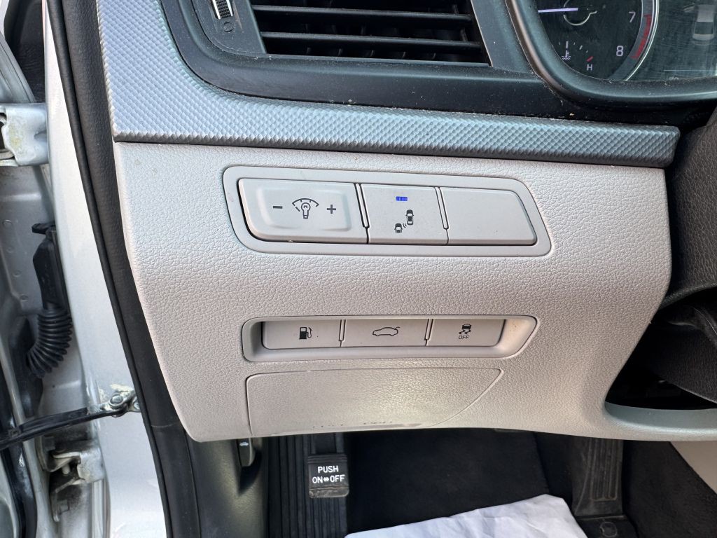 2018 Hyundai Sonata Image 12