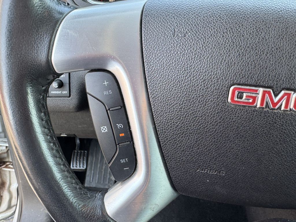 2014 GMC Acadia Image 16