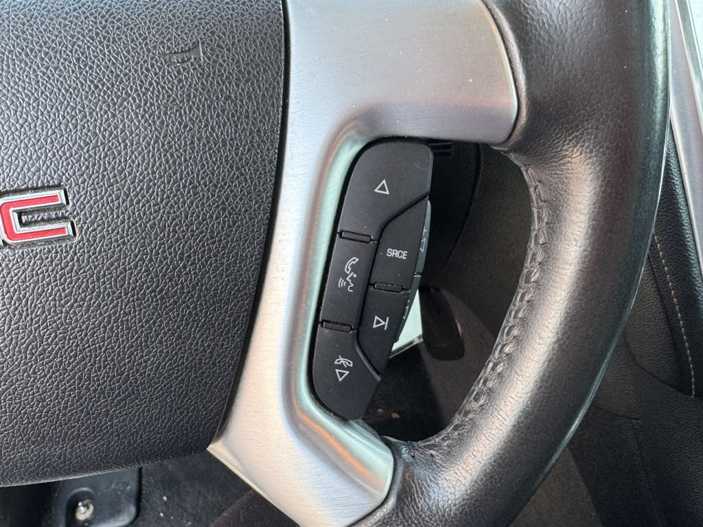 2014 GMC Acadia Image 17