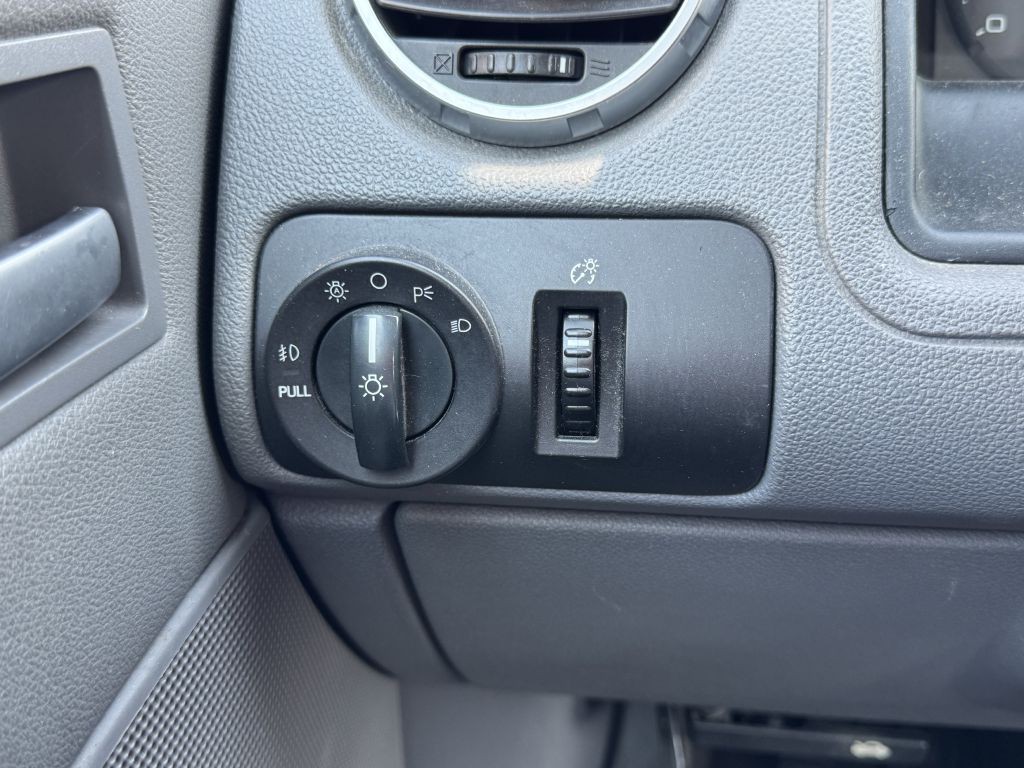 2005 Ford Freestyle Image 16