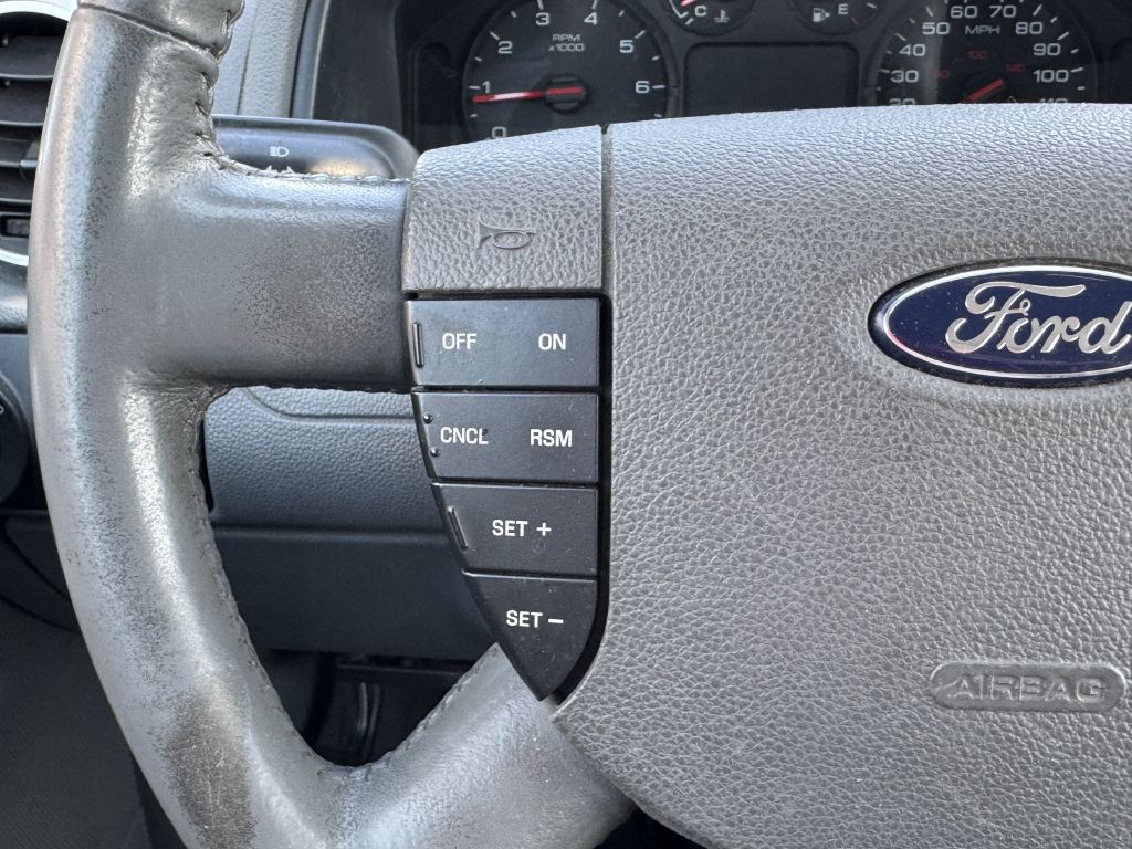 2005 Ford Freestyle Image 17