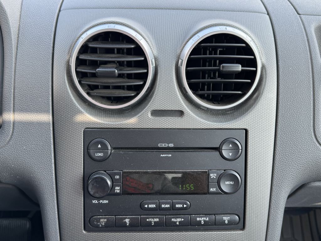 2005 Ford Freestyle Image 19