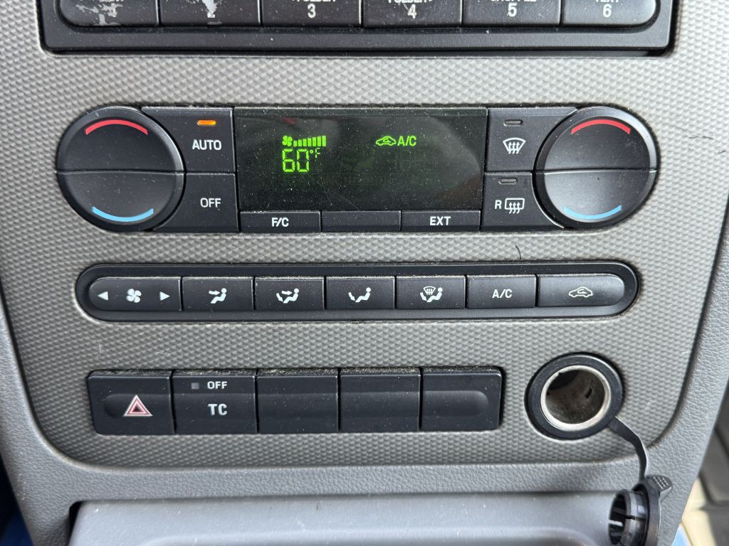 2005 Ford Freestyle Image 20