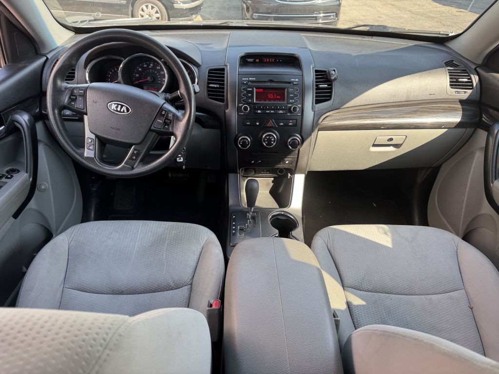 2012 Kia Sorento Image 8