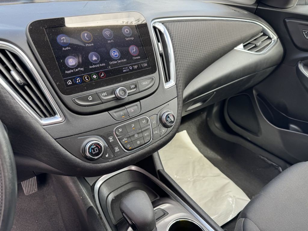 2021 Chevrolet Malibu Image 9