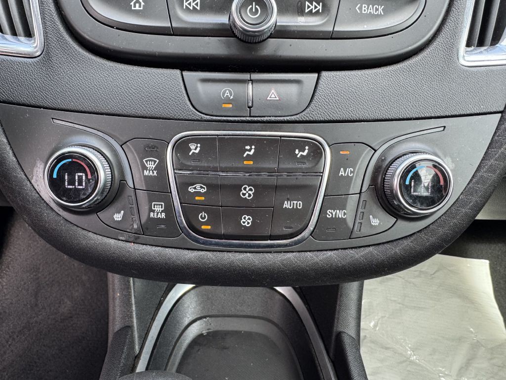 2021 Chevrolet Malibu Image 18