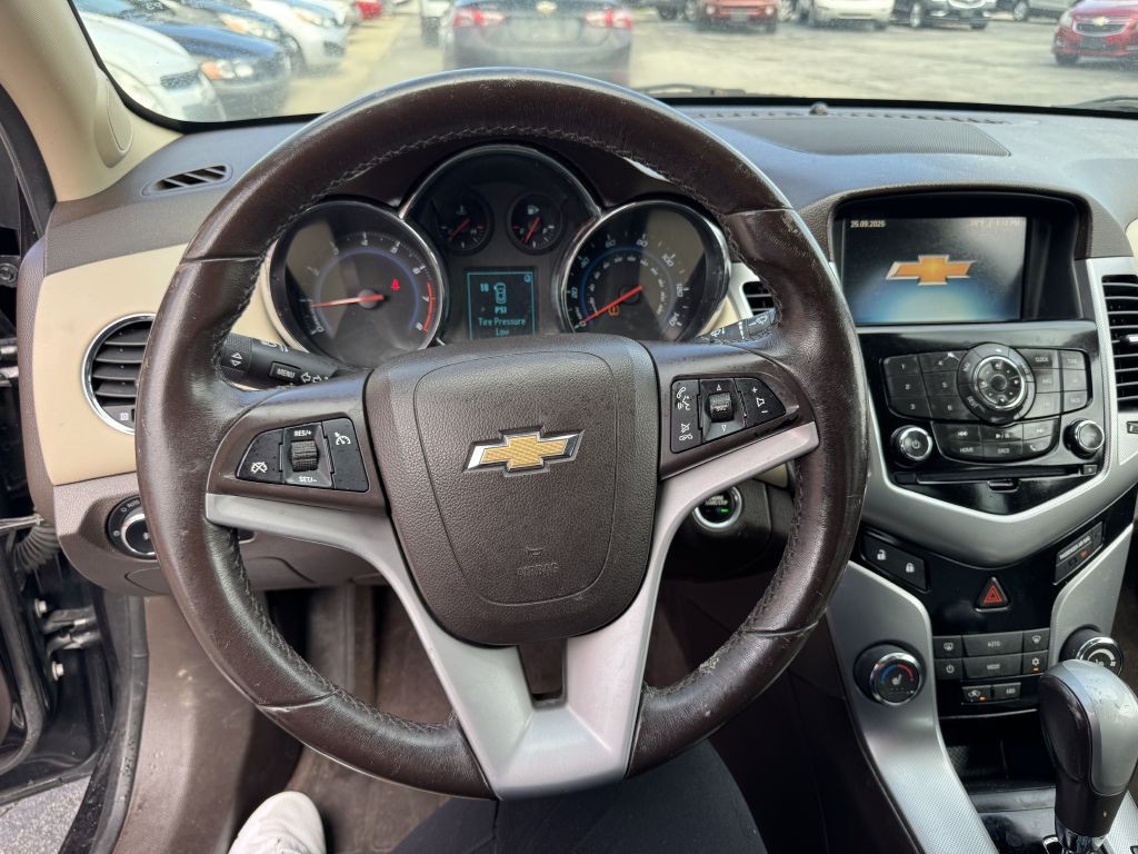 2012 Chevrolet Cruze Image 9
