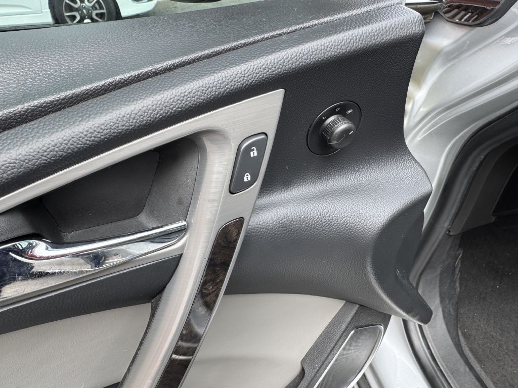 2014 Buick Verano Image 8