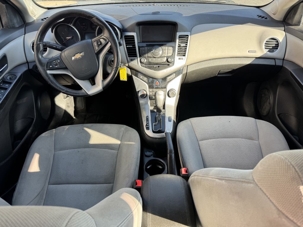 2014 Chevrolet Cruze Image 6