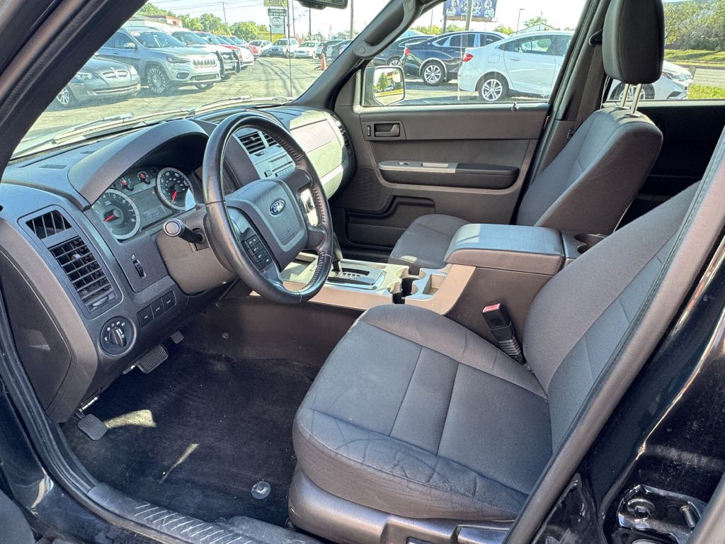 2011 Ford Escape Image 8