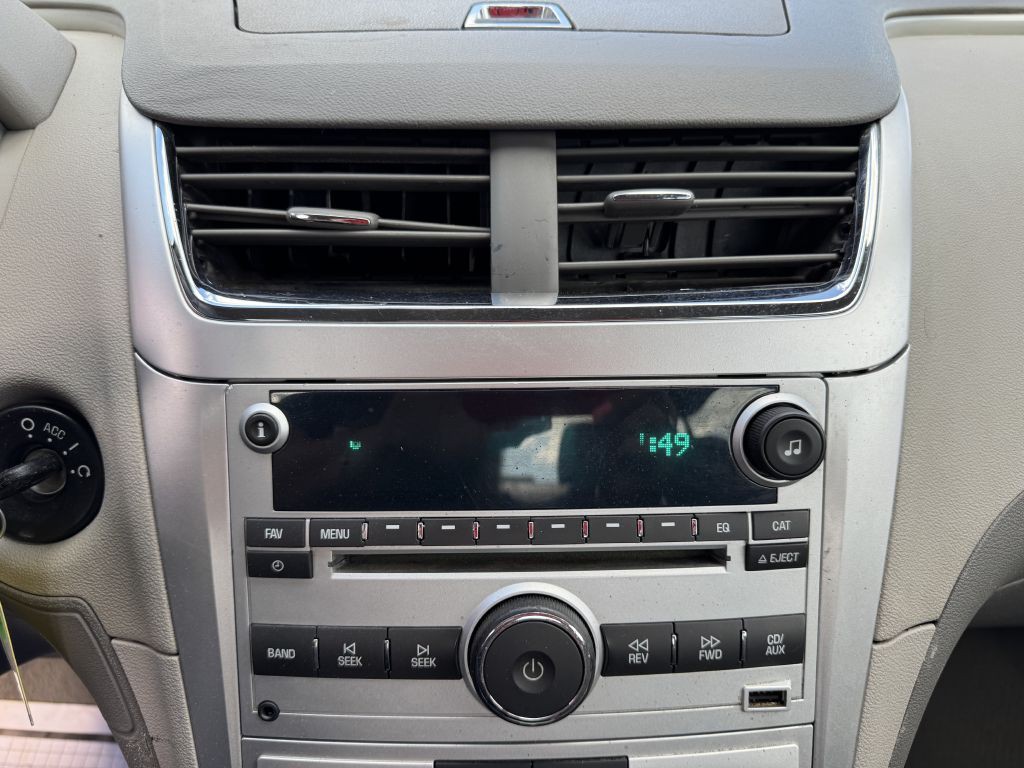 2012 Chevrolet Malibu Image 16