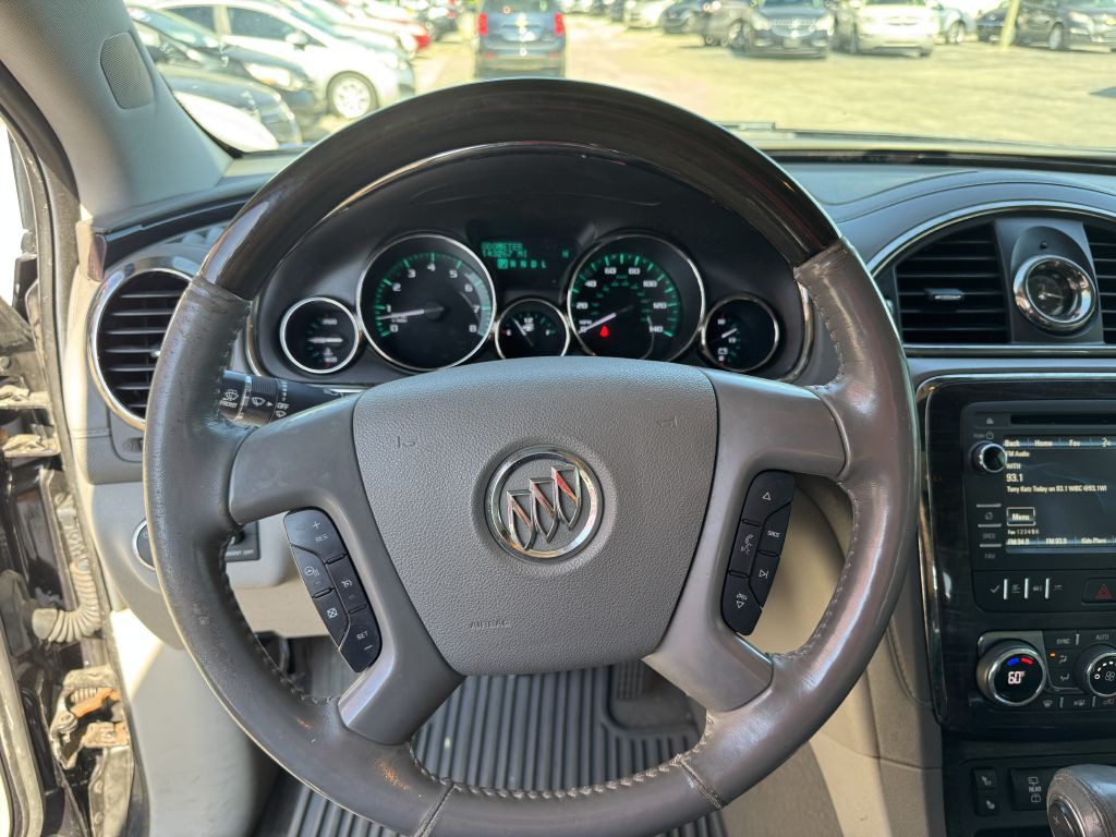 2017 Buick Enclave Image 12