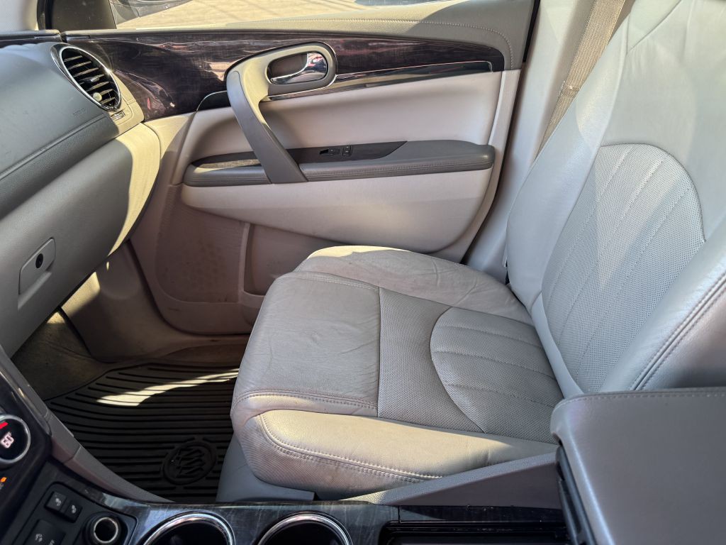 2017 Buick Enclave Image 14
