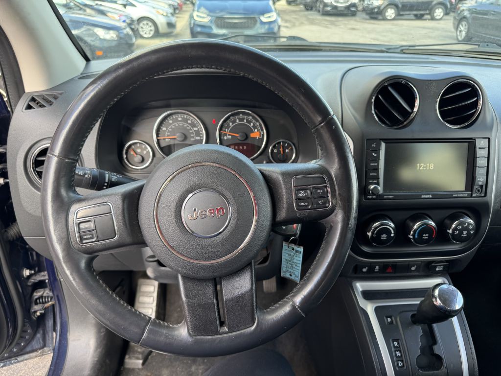 2014 Jeep Compass Image 10
