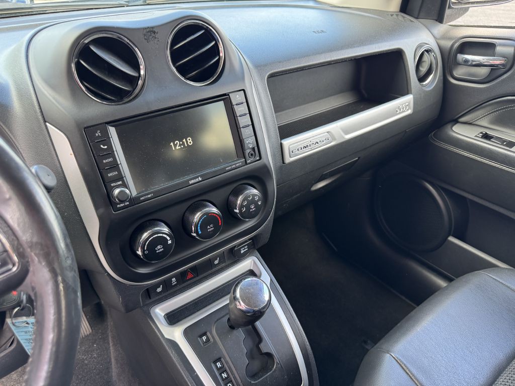2014 Jeep Compass Image 11
