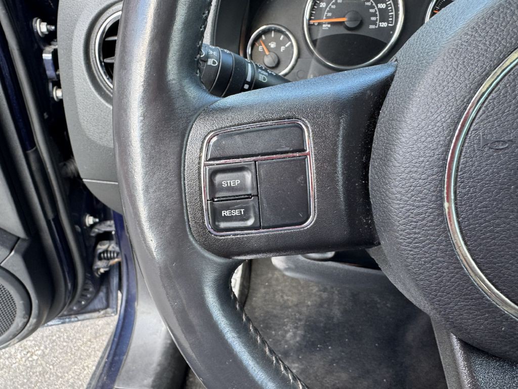 2014 Jeep Compass Image 14