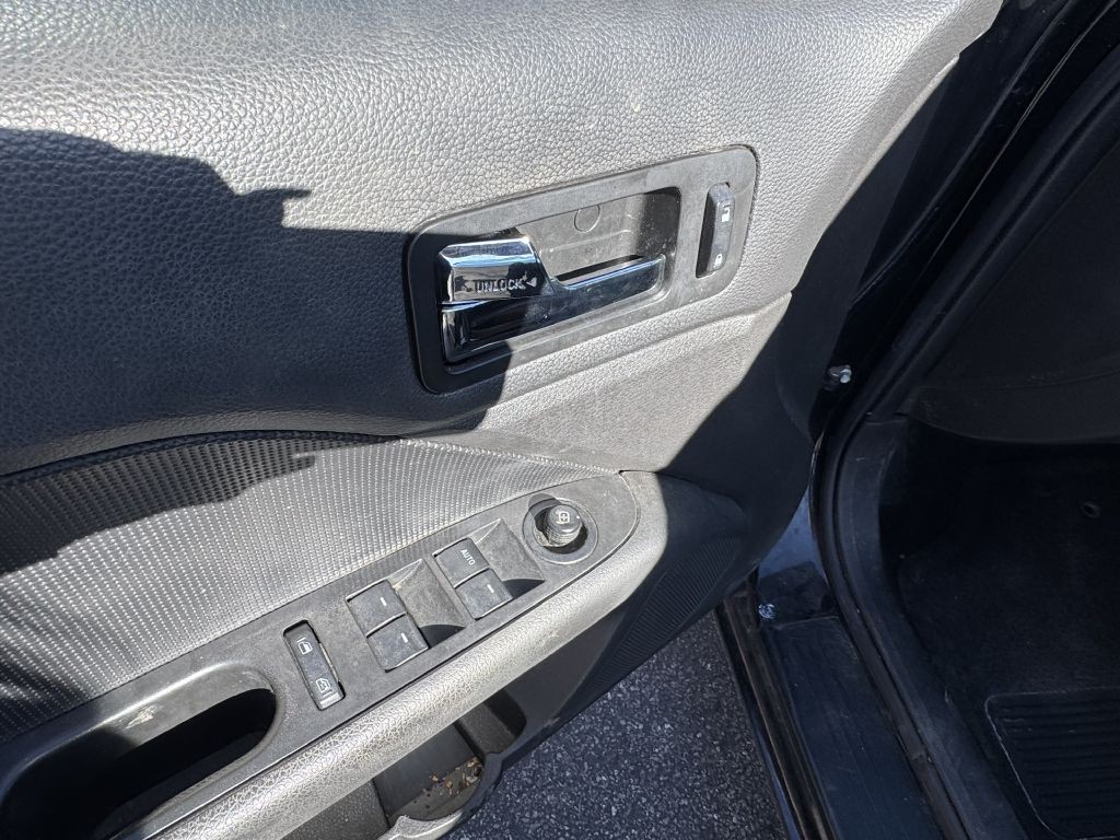 2007 Mercury Milan Image 7