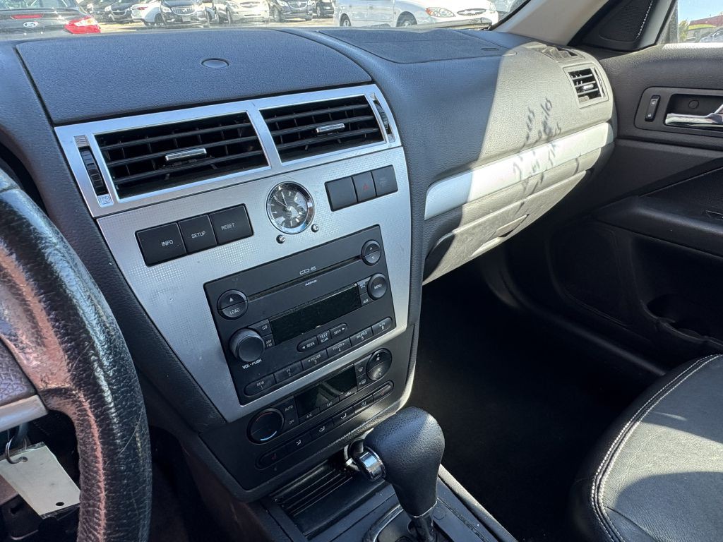 2007 Mercury Milan Image 10