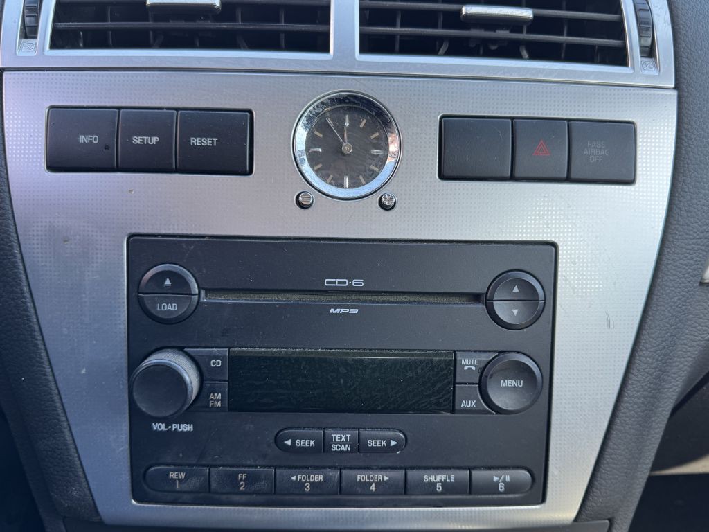 2007 Mercury Milan Image 16