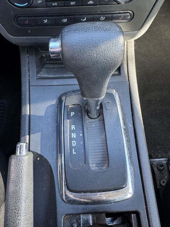 2007 Mercury Milan Image 18