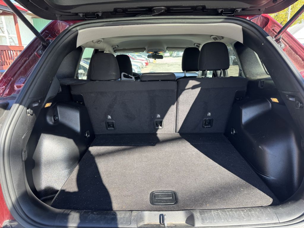 2019 Jeep Cherokee Image 5