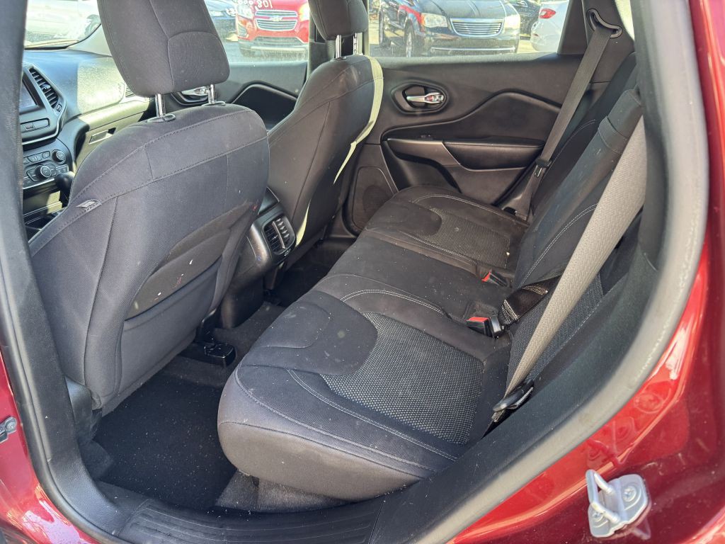 2019 Jeep Cherokee Image 6