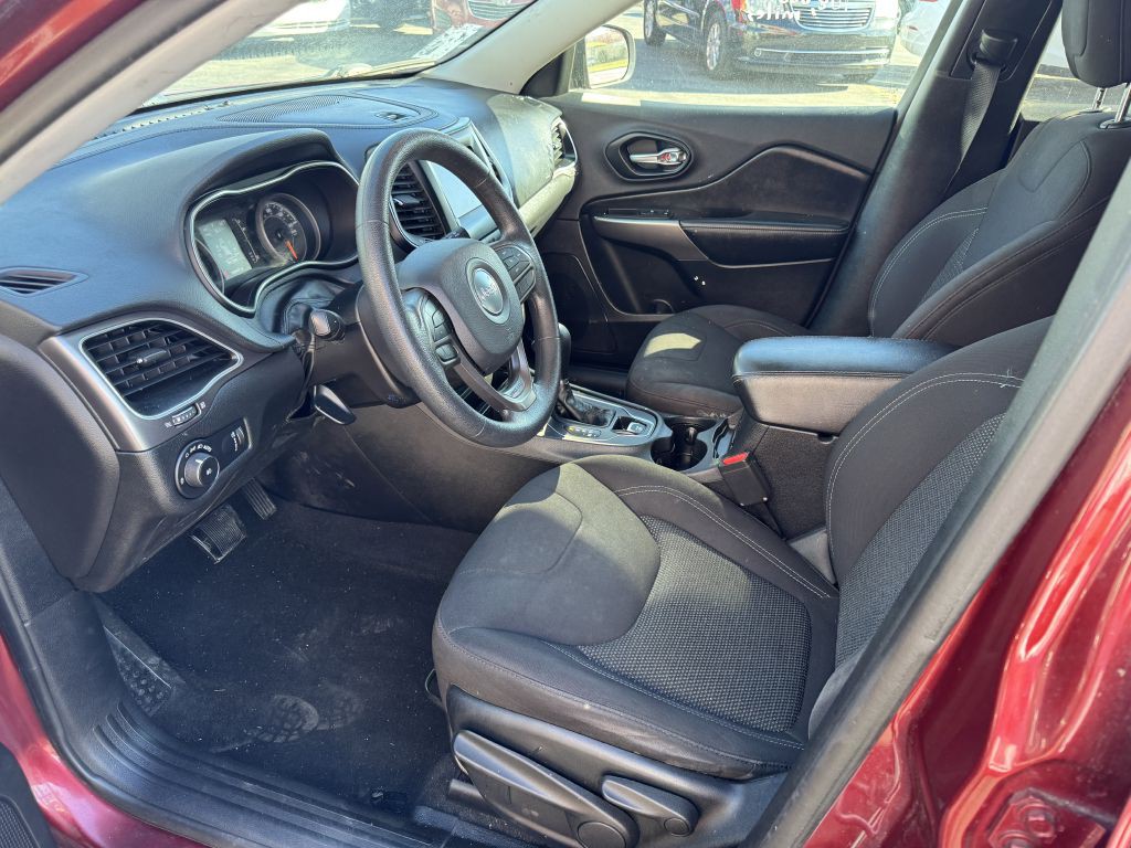 2019 Jeep Cherokee Image 8