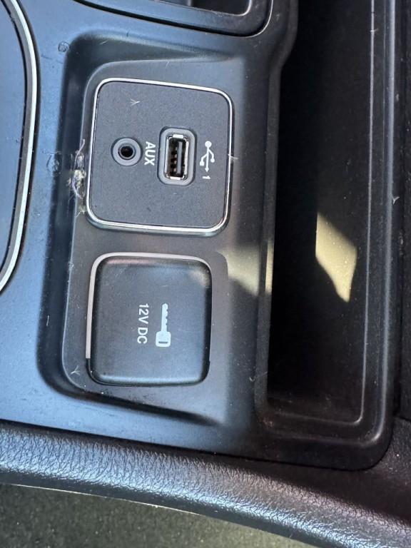 2019 Jeep Cherokee Image 20