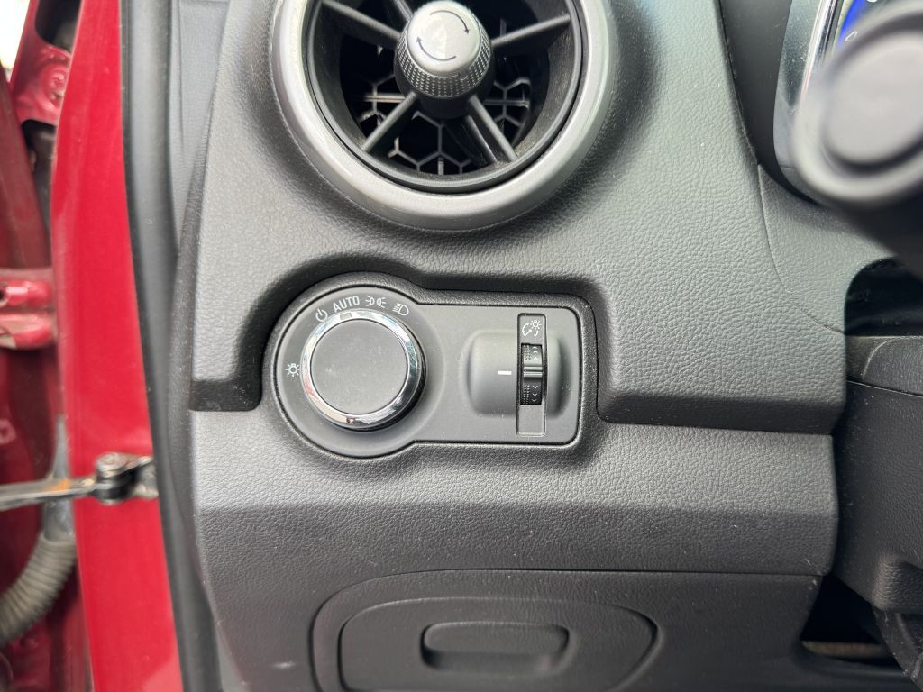 2015 Chevrolet Trax Image 13