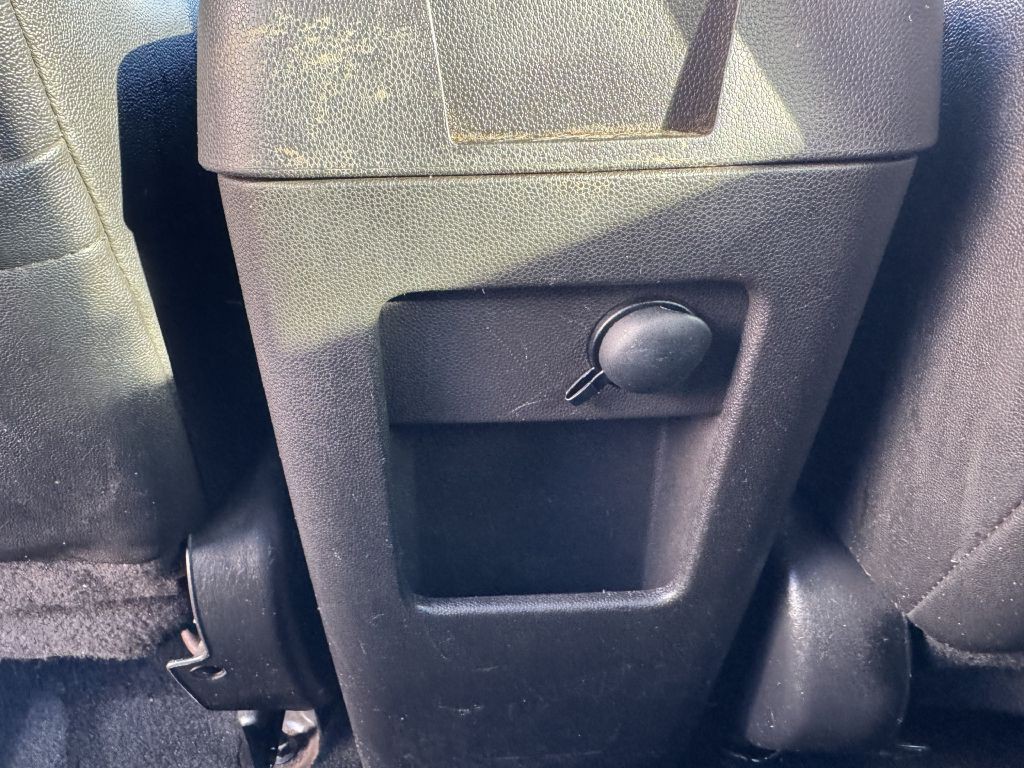 2010 Mercury Mariner Image 6