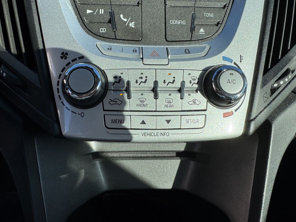 2014 Chevrolet Equinox Image 17