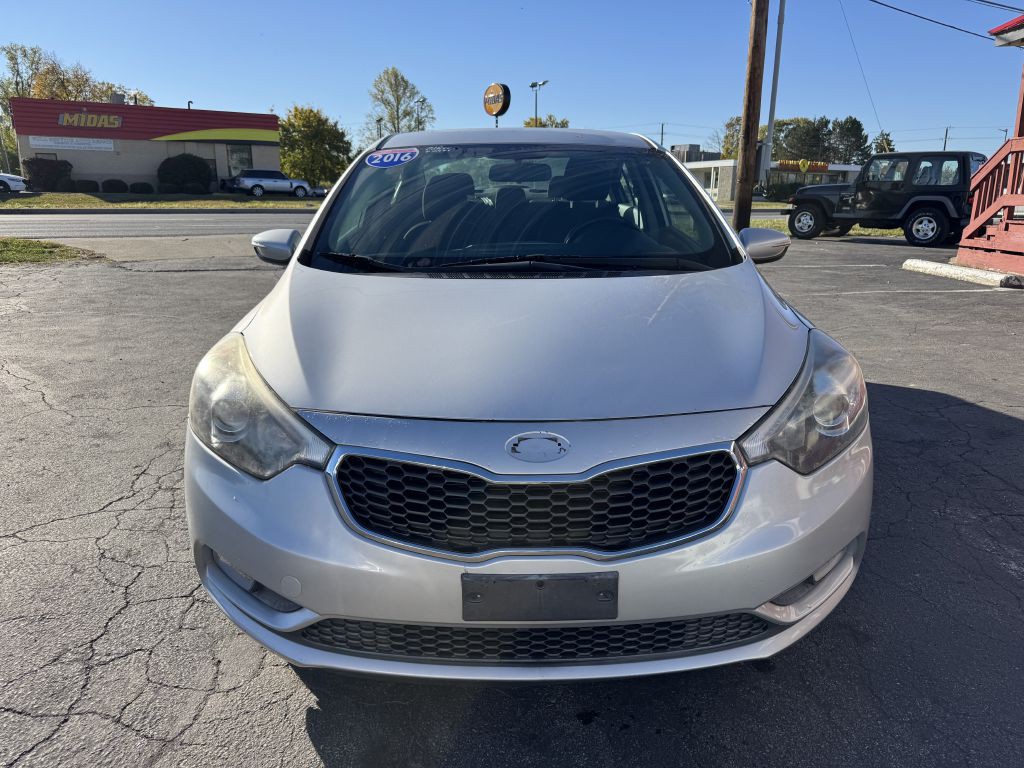 2016 Kia Forte Image 2