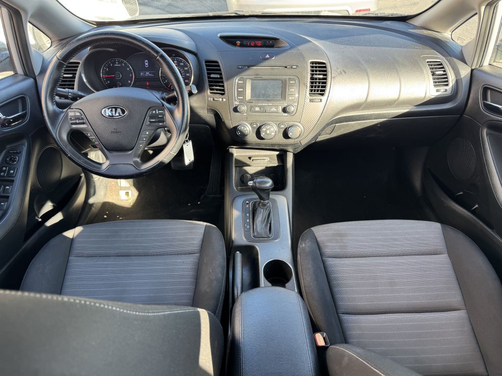 2016 Kia Forte Image 6