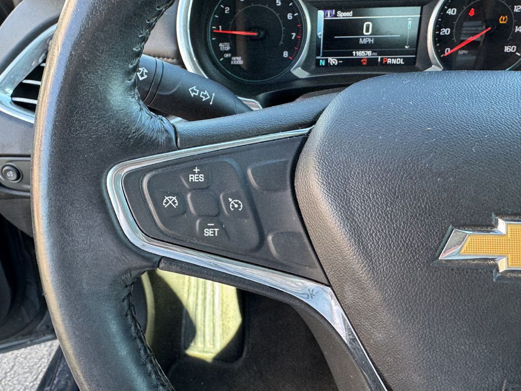 2017 Chevrolet Malibu Image 14