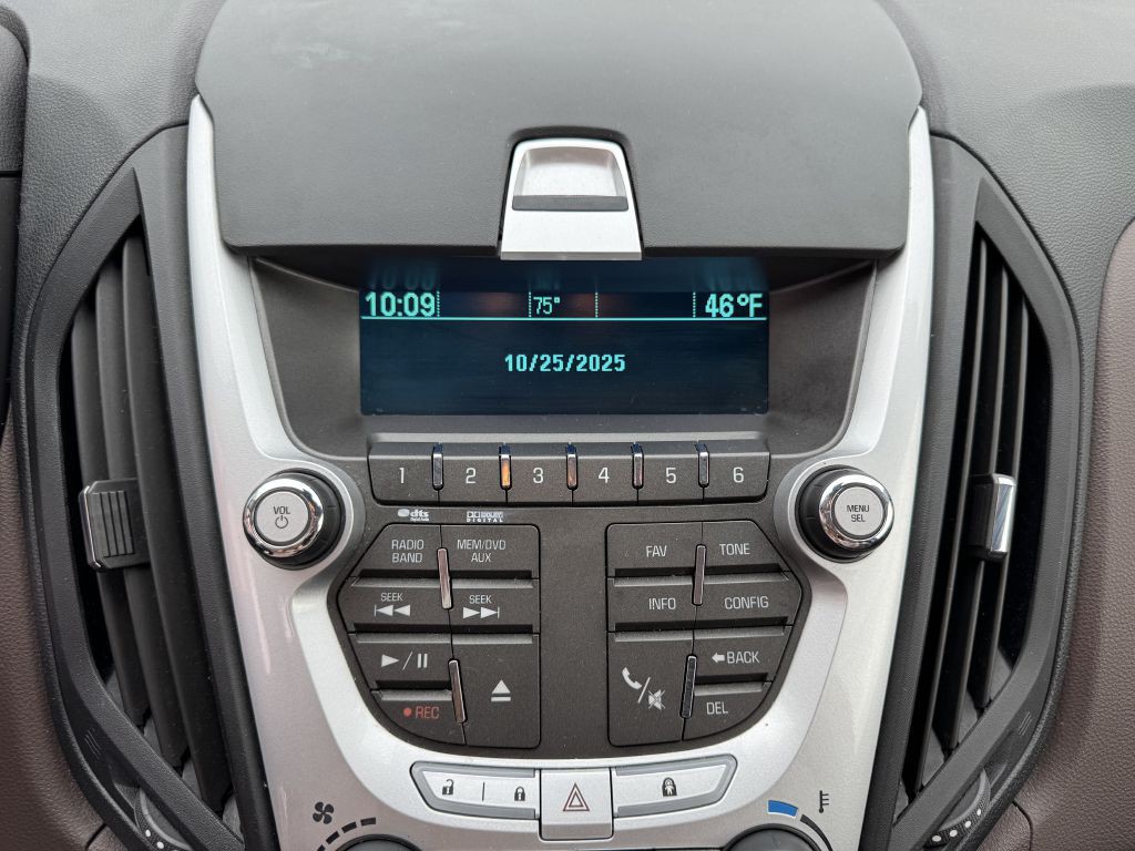 2010 Chevrolet Equinox Image 18