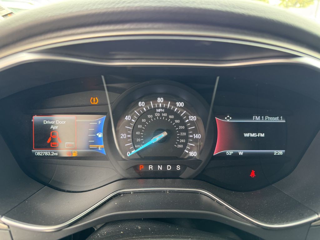 2016 Ford Fusion Image 14